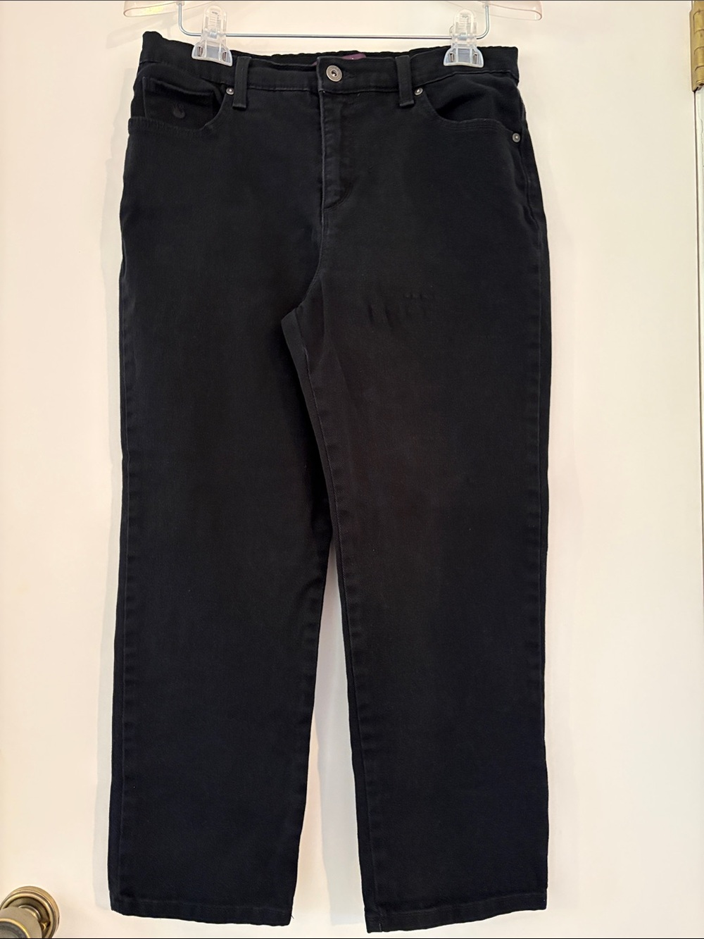 Gloria Vanderbilt Amanda Black Straight Leg Jeans